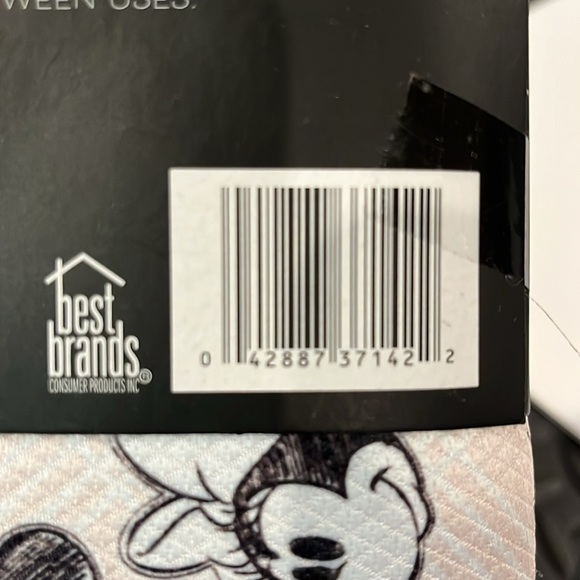 Disney Kitchen Essentials Set - Picture 10 of 11